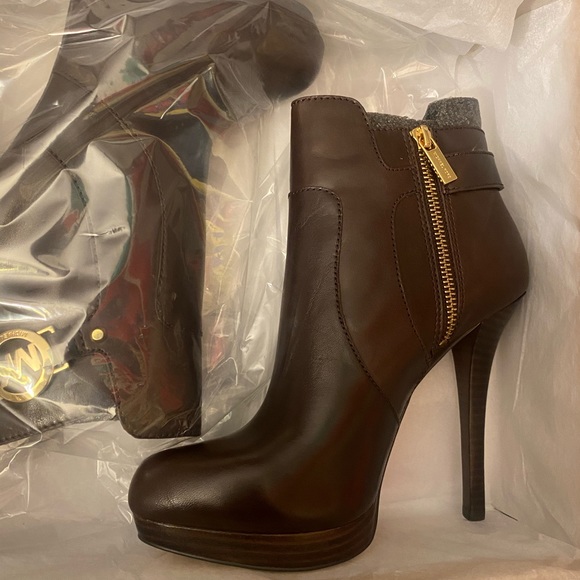 Michael KORS high heel booties - Picture 9 of 10